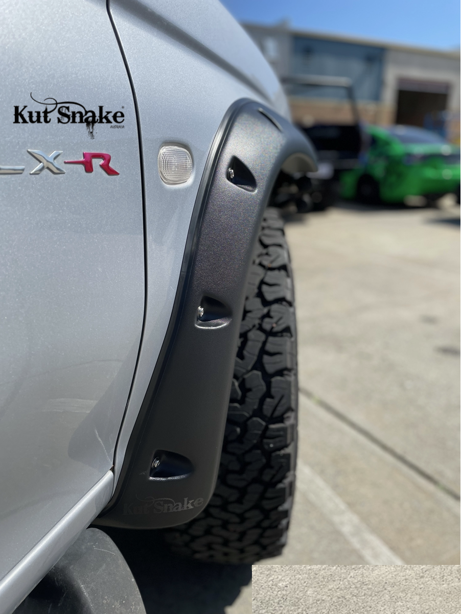 Fender Flares for Mitsubishi L200 MK - 75 mm wide 1996 - 2006 - Image 7