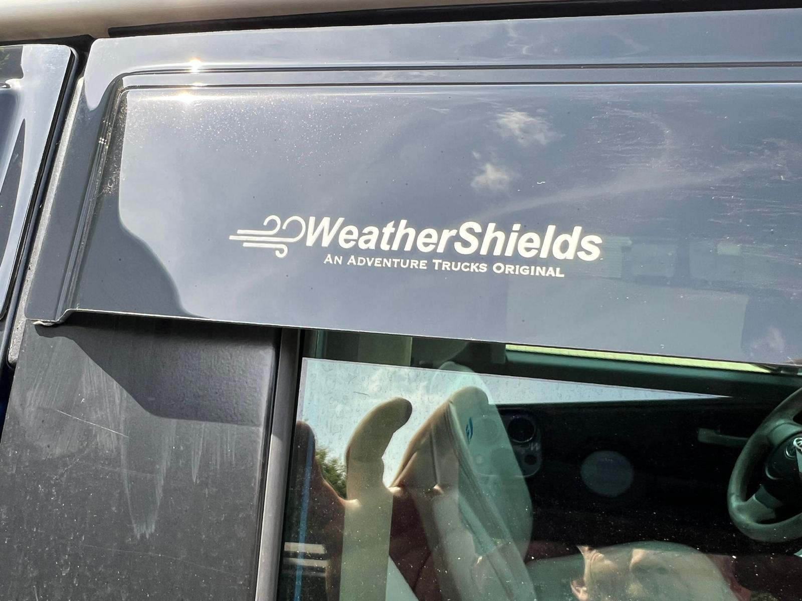WeatherShields side wind deflector for Toyota FJ Cruiser - Image 4